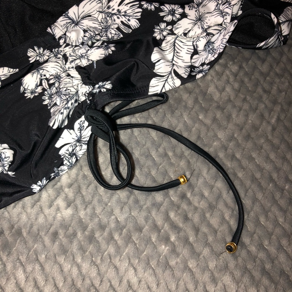 NWT Swim Bottom B1,MR - Picture 3 of 7